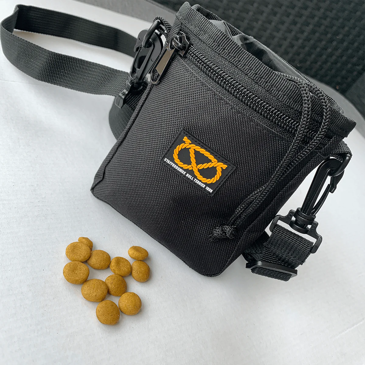Staffordshire Bull Terrier 1935® Treat Bag - Bild 5